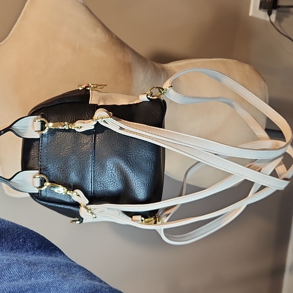 💥 Steve Madden Faux Leather Mini Backpack - Picture 3 of 6